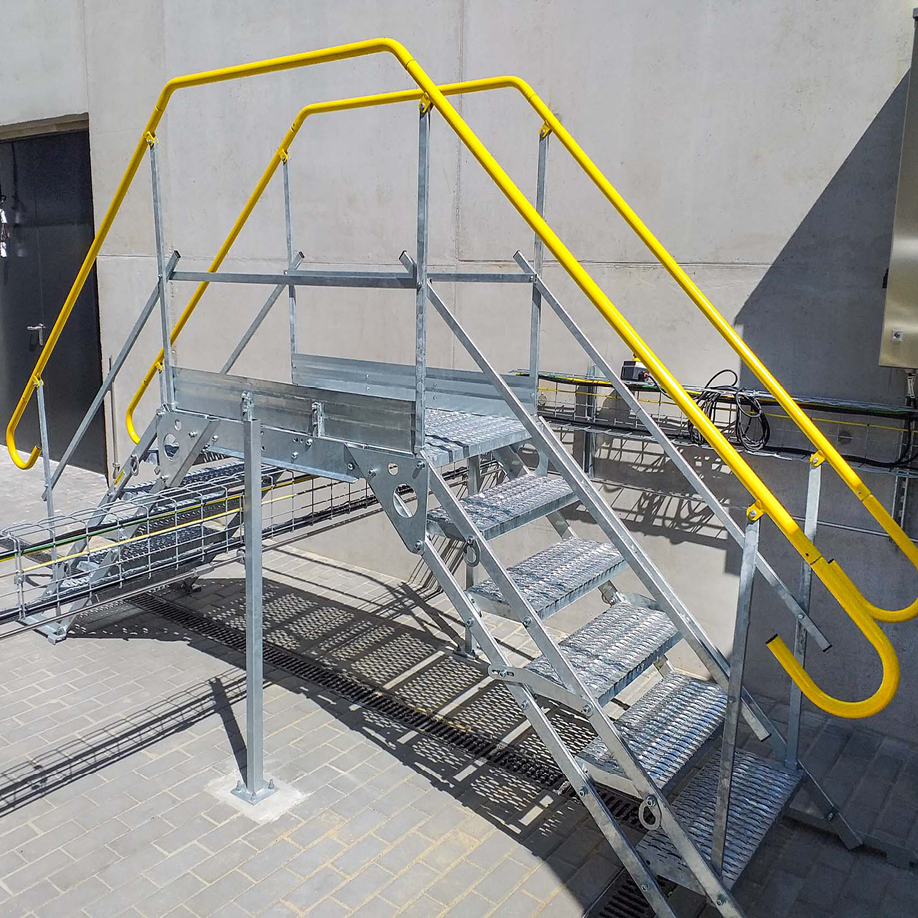 Tymczasowe-schody-stalowe-TAS-TLC-RENTAL