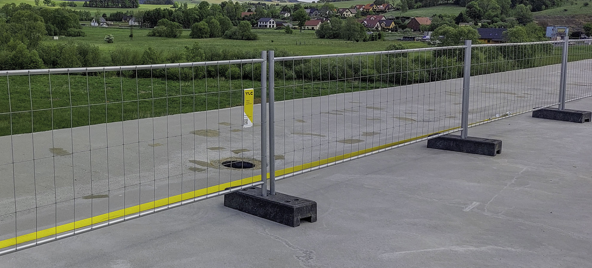 Ogrodzenia tymczasowe – niezawodne wsparcie przy budowie dróg